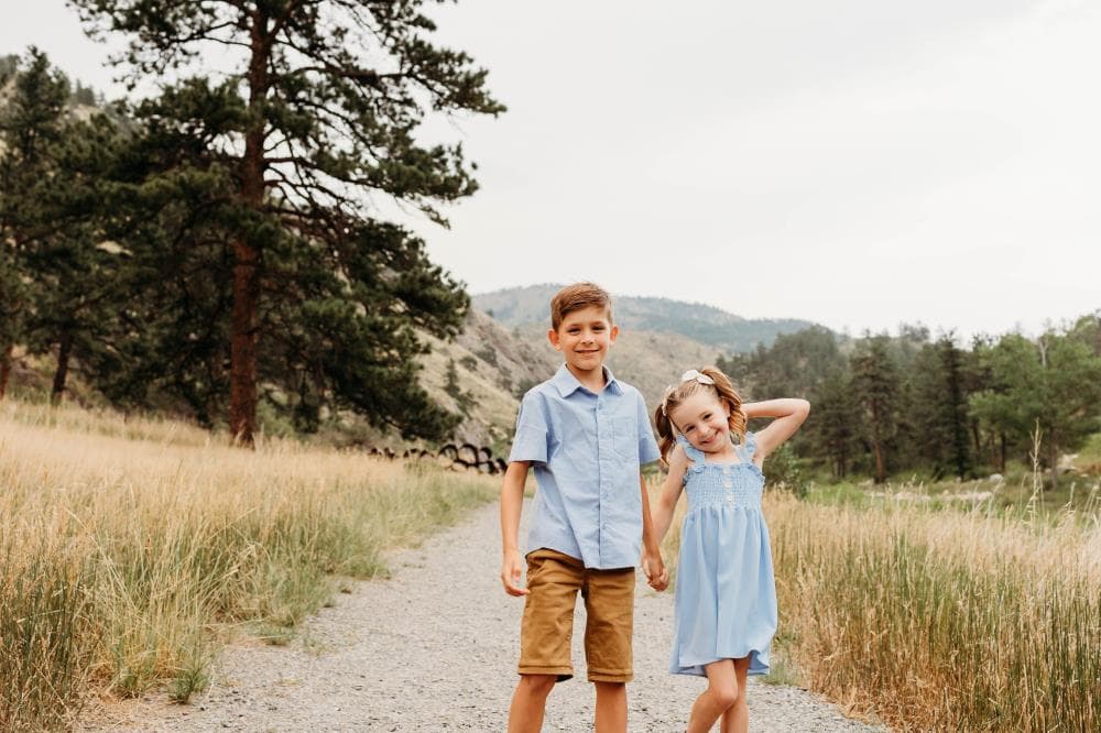 Outdoor family portrait session Colorado mountains