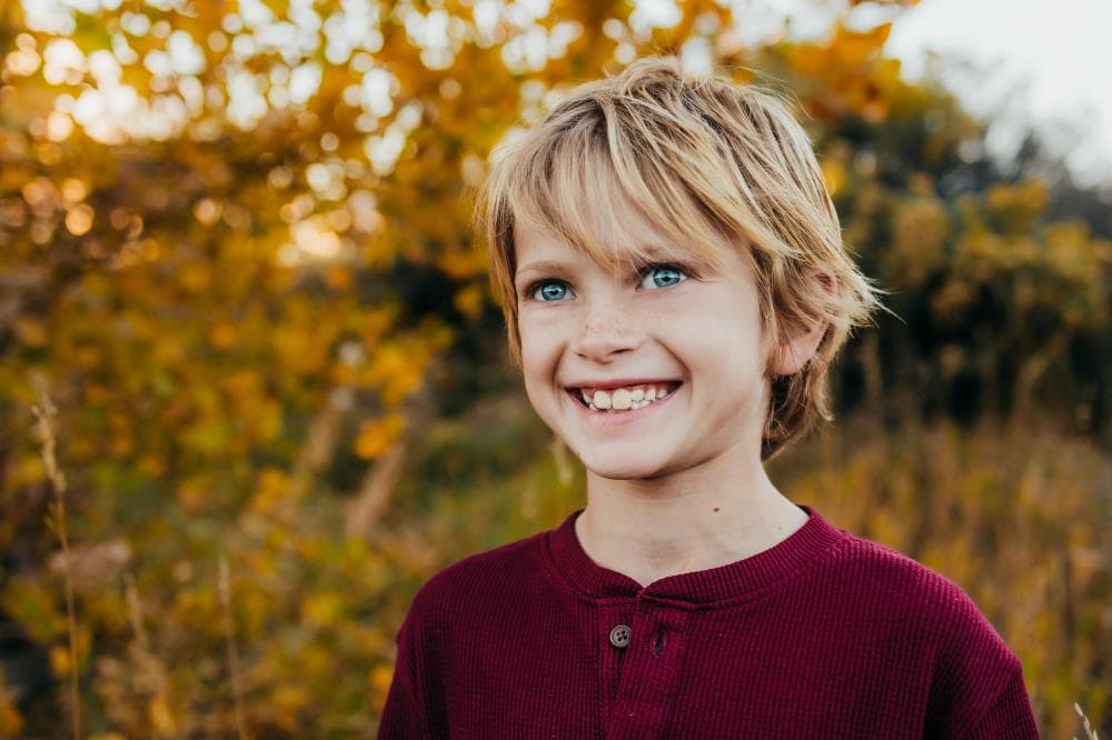 Outdoor family portrait session Colorado mountains